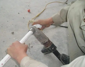 临淄漏水维修电话